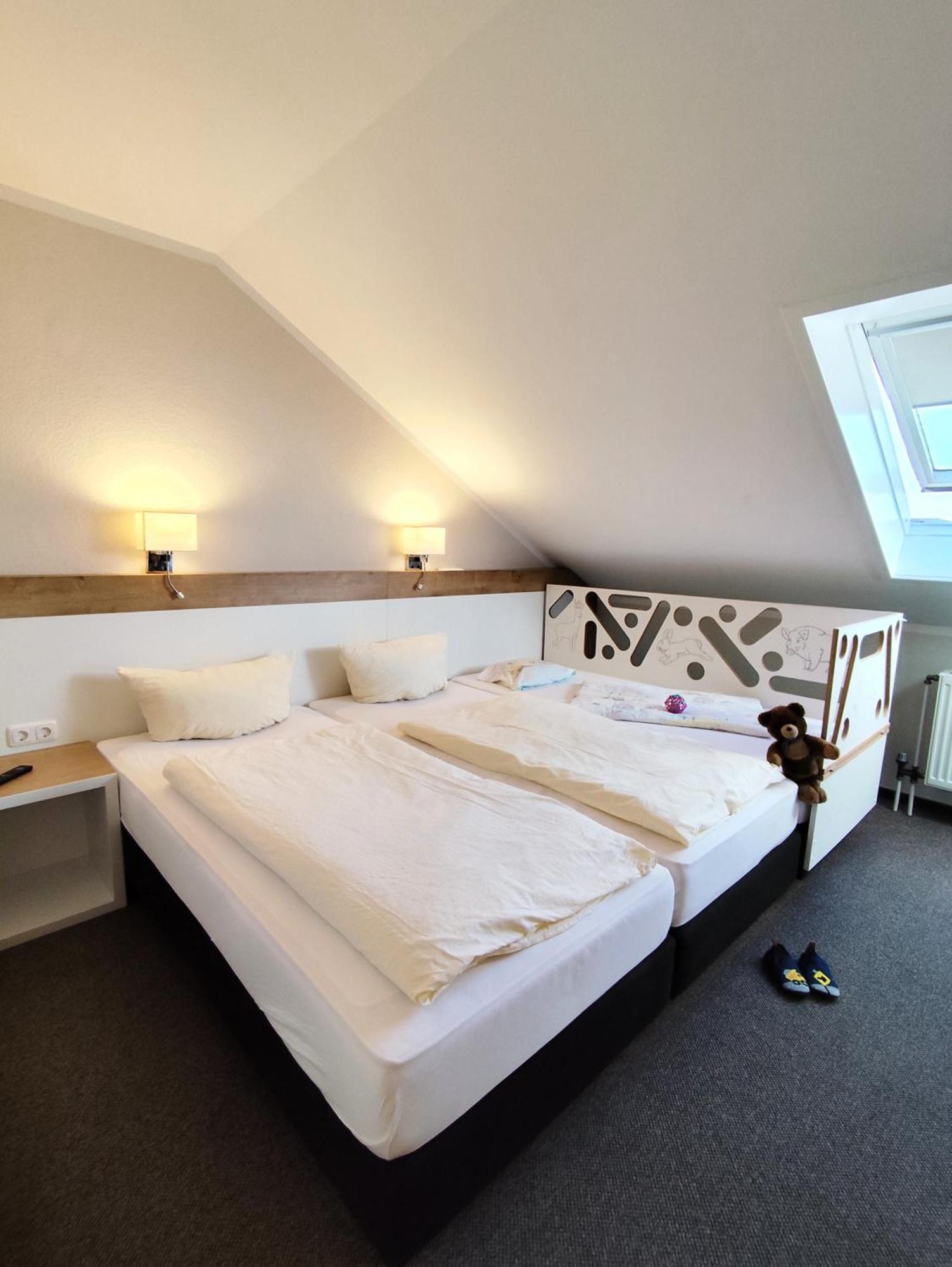 Garni Hotel & Ferienwohnungen Seeschloesschen 발트에크 외부 사진
