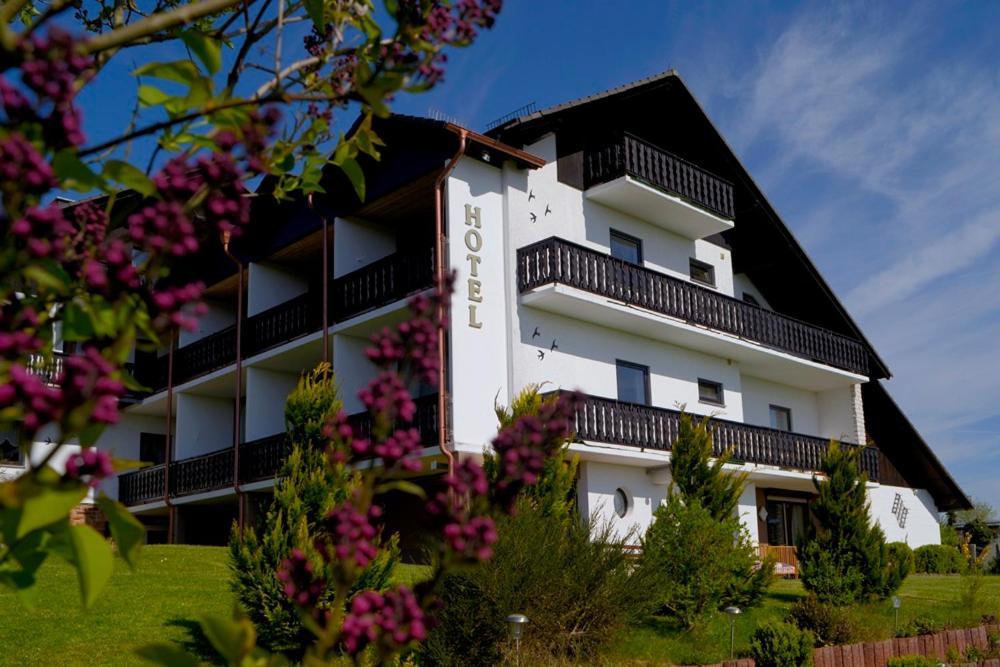 Garni Hotel & Ferienwohnungen Seeschloesschen 발트에크 외부 사진